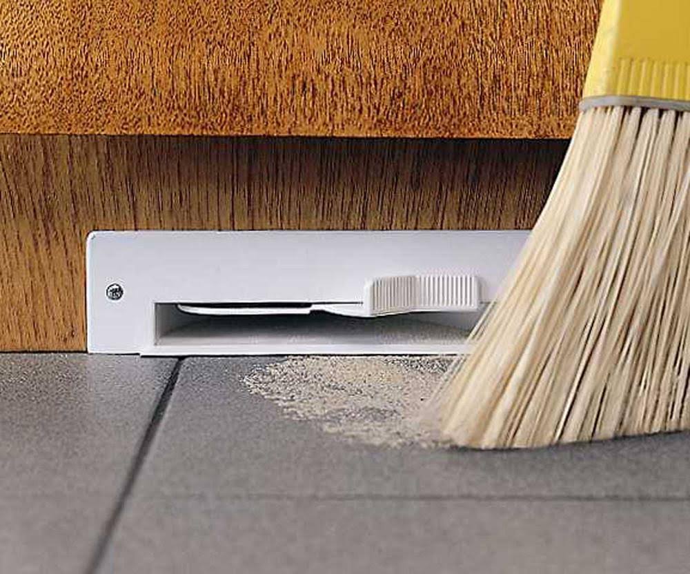 White Auto Dust Pan T614