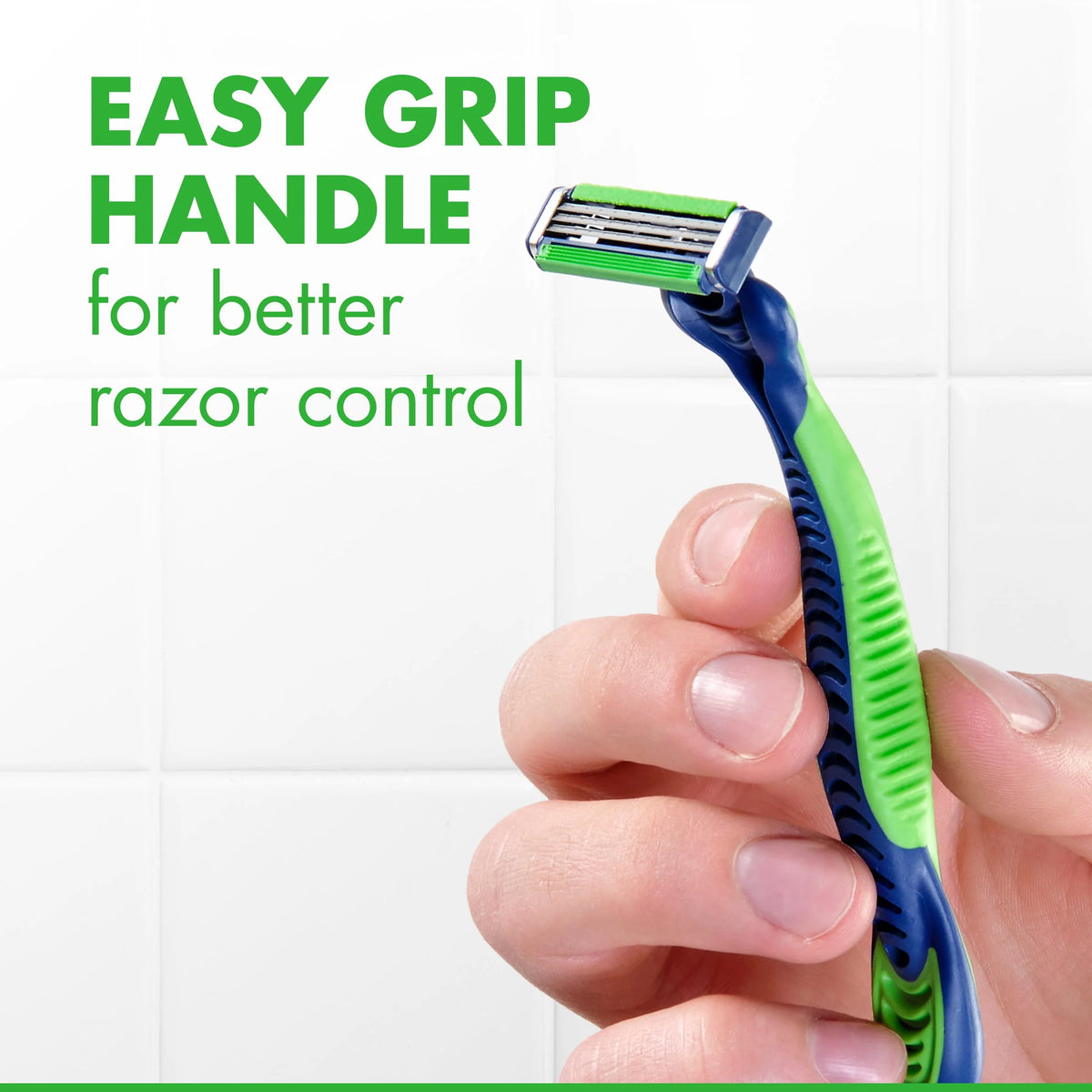 4 Disposable Razors B195703