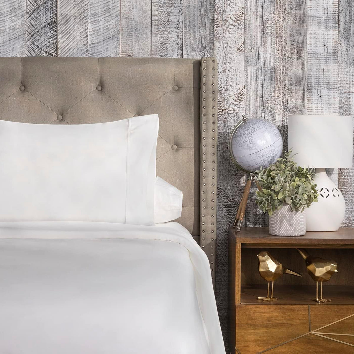 White 300 Thread Count Cotton Sateen Sheet Set A293685
