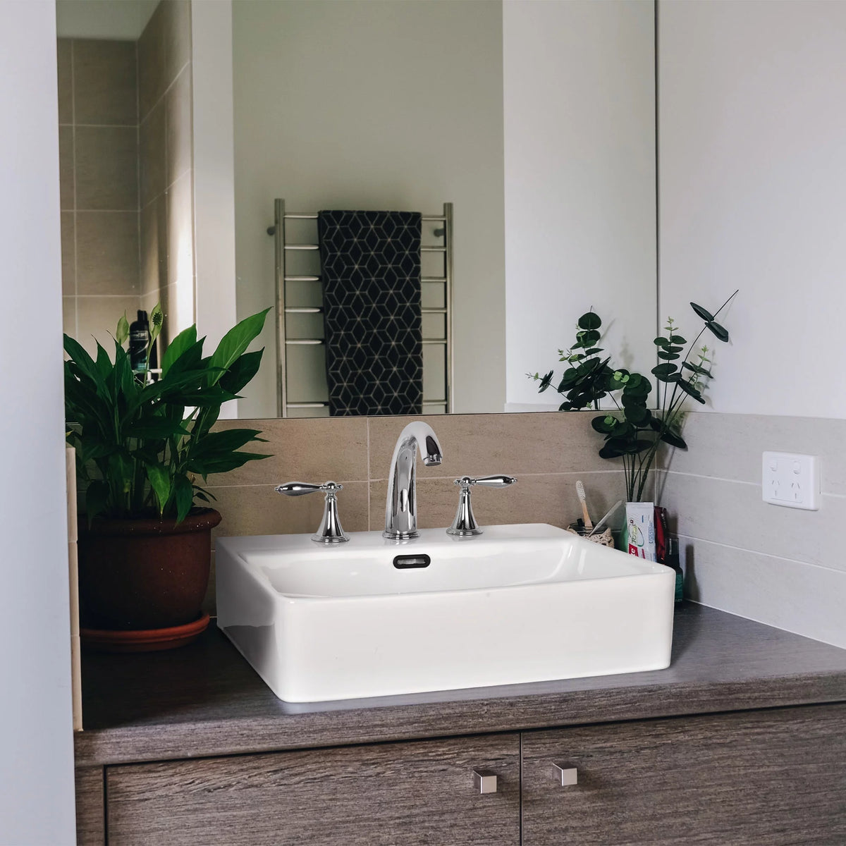 20" Rectangle White Ceramic Vessel Sink P32985