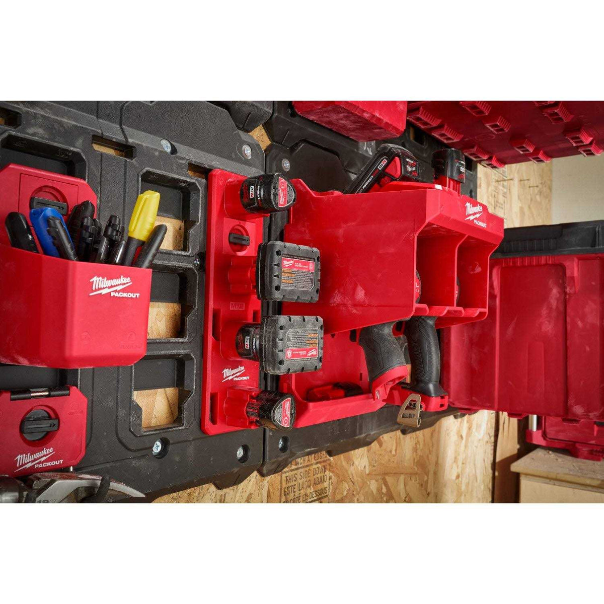 M12 Battery Rack M950