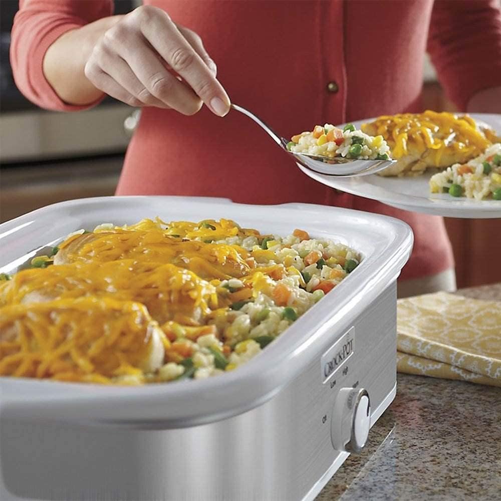 3.5 Quart Stainless Steel Casserole Slow Cooker with Locking Lid E14847