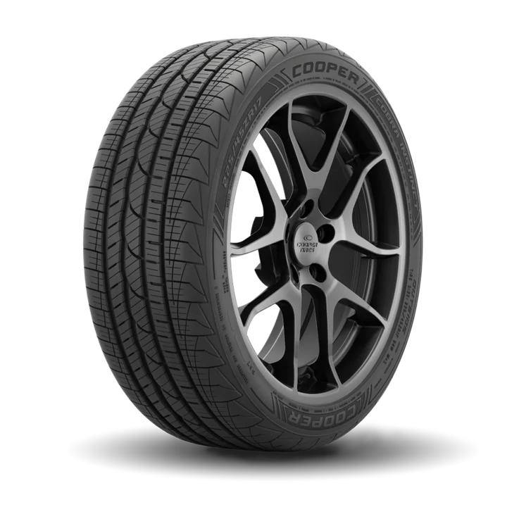 225/40ZR18 92Y Performance Tire G684589