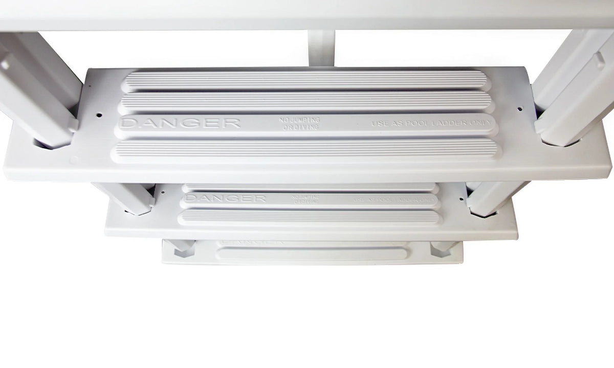 Heavy Duty Resin In-Pool Ladder with Entrapment Barrier T82495