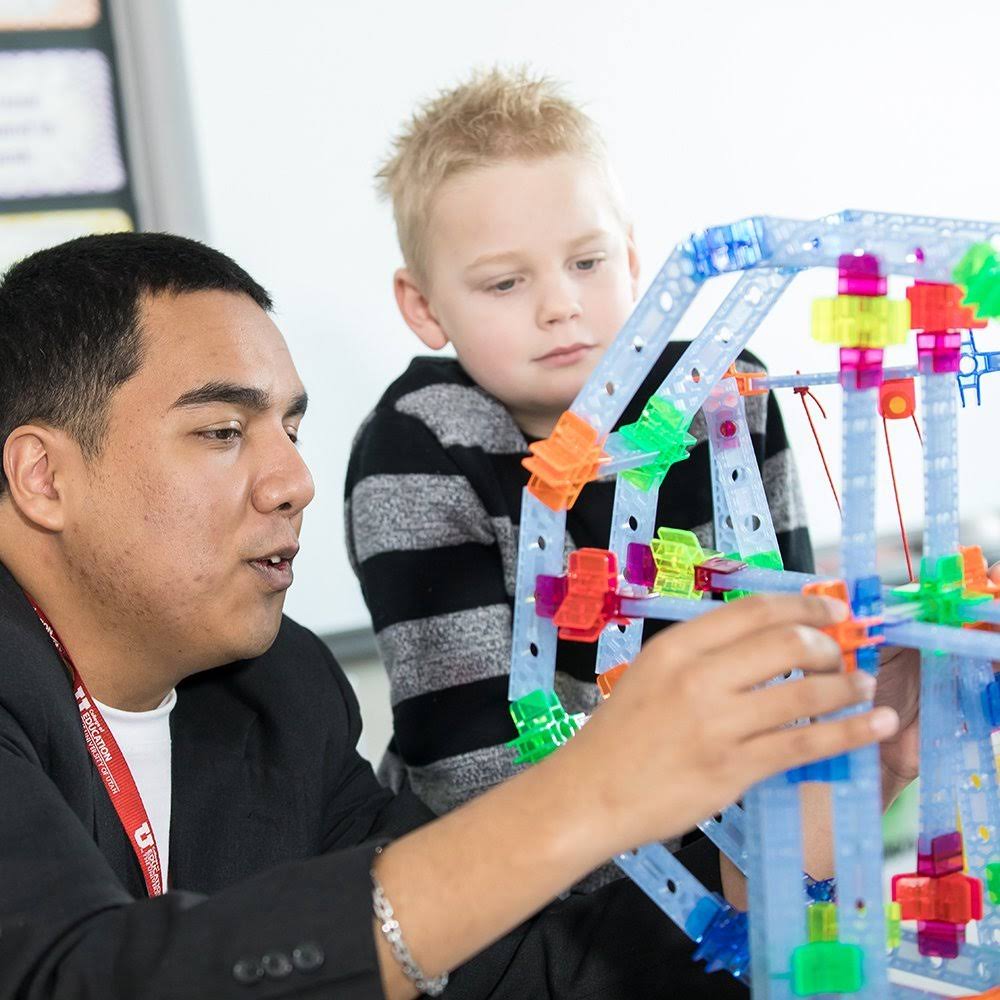 Brackitz Structures Classroom Module Y515268
