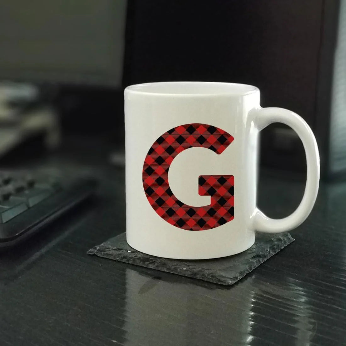 Hot Chocolate Coffee Mug Gift, Red Plaid Initial Letter G, 1-Pack Y534757